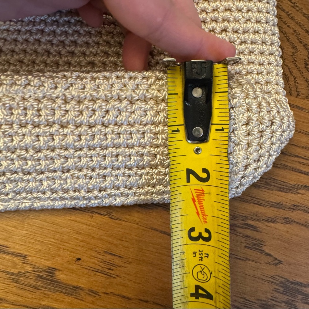 The Sak Beige shoulder Bag 00s 90s knit crochet Excellent‎ condition - Picture 10 of 11